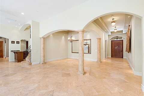 Ladrillo, WOODLAND HILLS, CA 91367