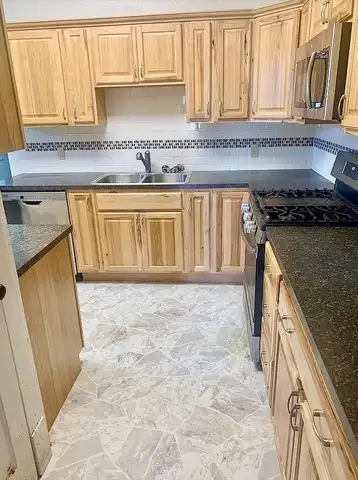 4Th, WATERLOO, IA 50703