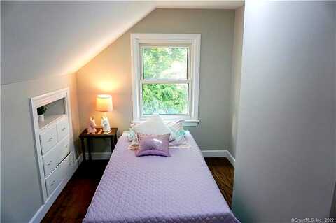 Mansfield, WATERBURY, CT 06705