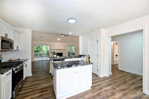 Gladwood, CHARLOTTE, NC 28269