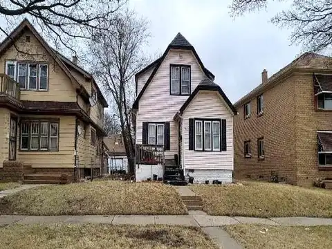 30Th, MILWAUKEE, WI 53209