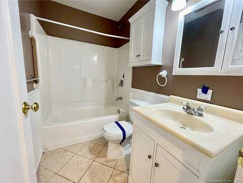 Mitchell, EAST HARTFORD, CT 06118