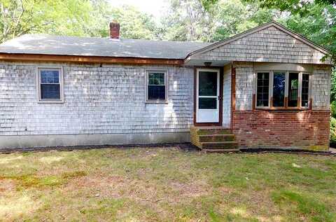 Oak, HALIFAX, MA 02338
