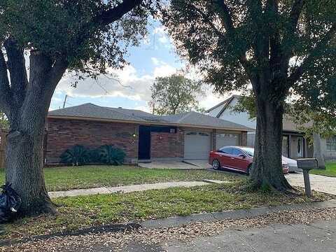 Matador, HARVEY, LA 70058