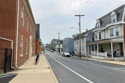 Mulberry, HAGERSTOWN, MD 21740