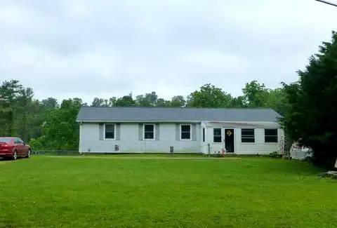 Batdorf, BERNVILLE, PA 19506