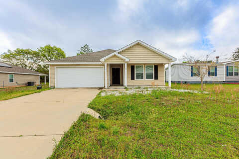 Giles, DEFUNIAK SPRINGS, FL 32435