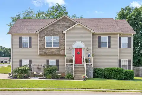 Gramham, CLARKSVILLE, TN 37042