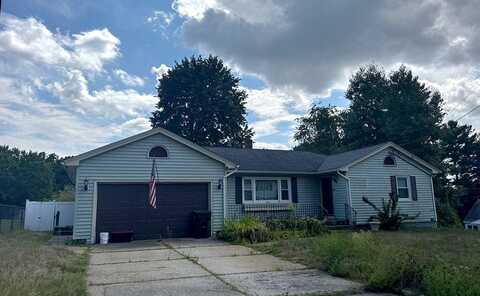 Wesley, DRACUT, MA 01826