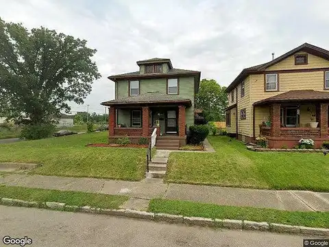 1St, DAYTON, OH 45402