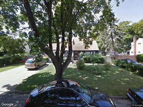 Hickory, CENTRAL ISLIP, NY 11722
