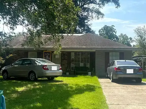 Fern, DENHAM SPRINGS, LA 70726