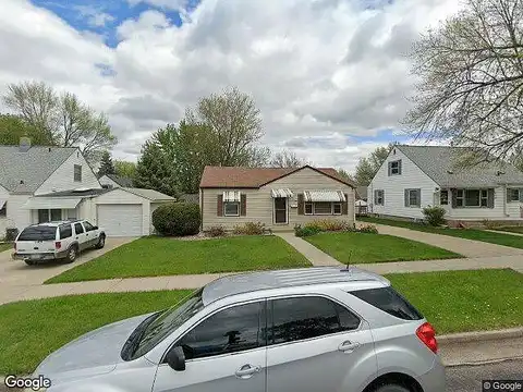 Warren, SIOUX FALLS, SD 57105