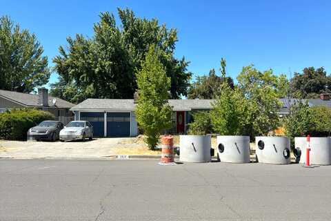 Oleander, MEDFORD, OR 97504
