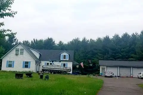 141St, CLEAR LAKE, MN 55319