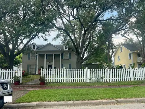 Long, BEAUMONT, TX 77702