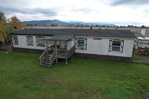 Avenue E, White City, OR 97503
