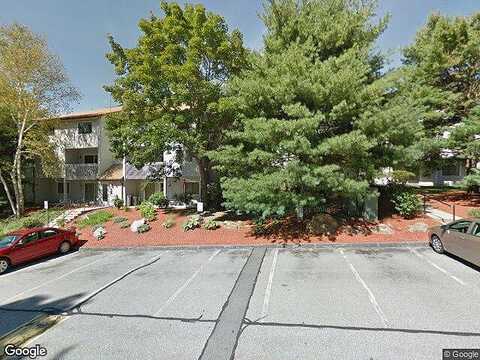Franklin Crossing, FRANKLIN, MA 02038