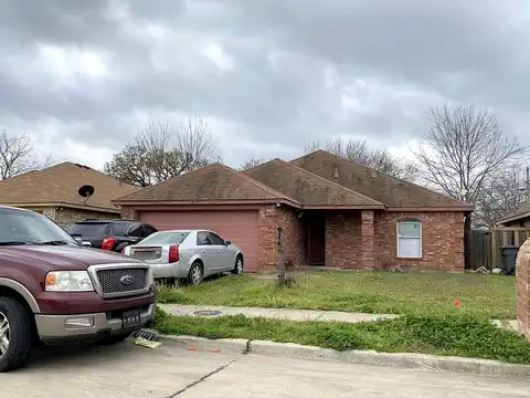 Ekukpe, DALLAS, TX 75217