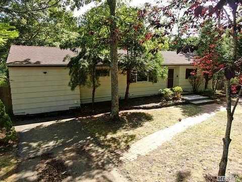 Evergreen, EAST QUOGUE, NY 11942