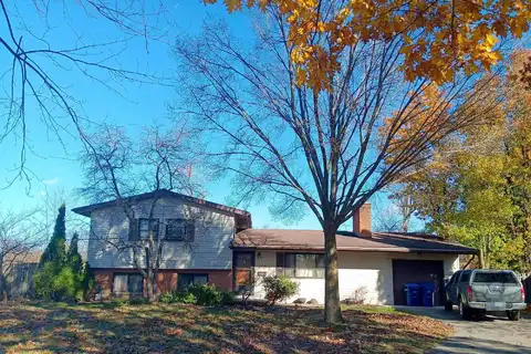 Holmes, DEKALB, IL 60115