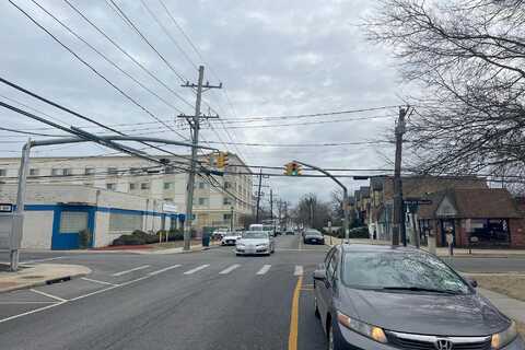 Scranton, LYNBROOK, NY 11563