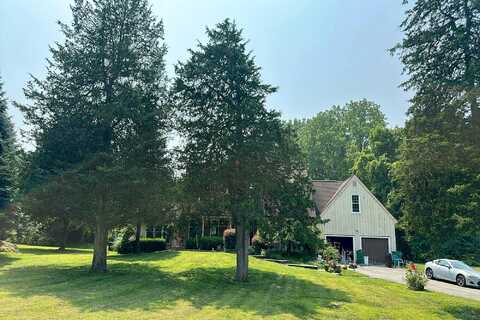 Fox, HOPEWELL JUNCTION, NY 12533