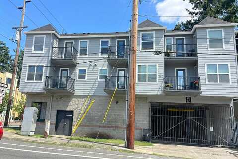 172Nd, PORTLAND, OR 97233