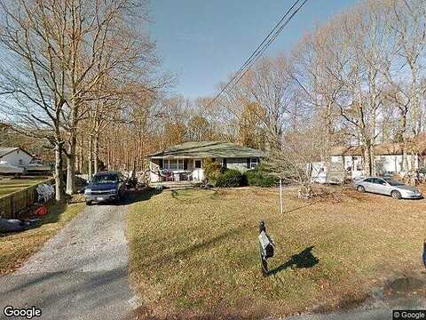 Bernstein, CENTER MORICHES, NY 11934
