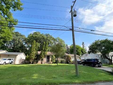 Millard, SOUTHFIELD, MI 48033