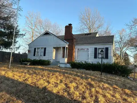 Vivion, KANSAS CITY, MO 64118