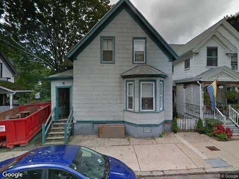 Pleasant, BEVERLY, MA 01915