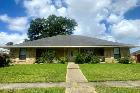 Redlands, BATON ROUGE, LA 70814