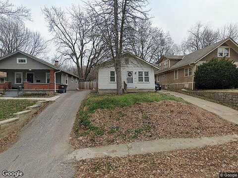 Crysler, INDEPENDENCE, MO 64050