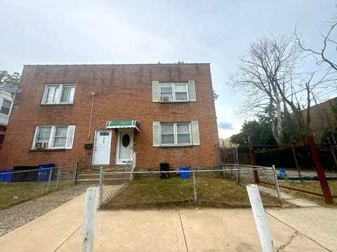 Carlisle, PHILADELPHIA, PA 19126