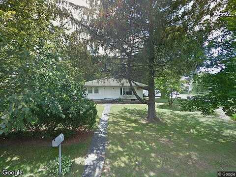 Hull, EAST NORTHPORT, NY 11731