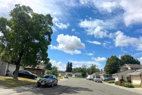 Vintage Oak, GALT, CA 95632