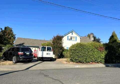 10Th, GRANTS PASS, OR 97526