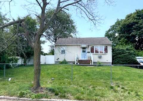 Putnam, LINDENHURST, NY 11757