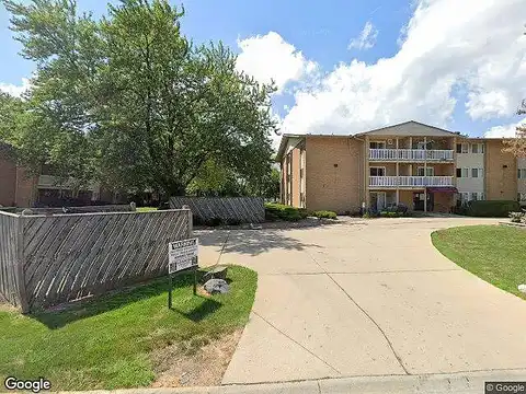 Beau, DES PLAINES, IL 60016