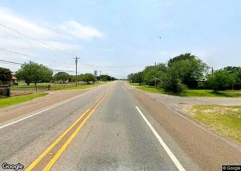 S Norton Highway, Freer, TX 78357