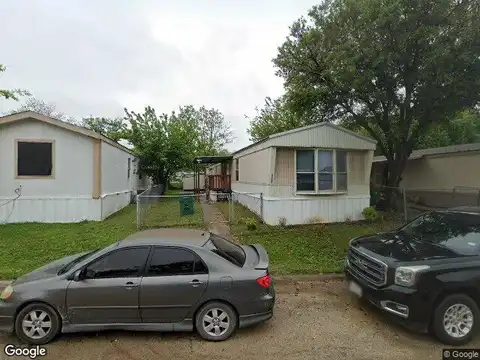 El Lago Bend, Fort Worth, TX 76119
