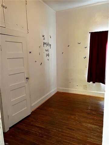 Benton, PORTSMOUTH, VA 23702