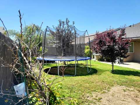 Hall, TULARE, CA 93274