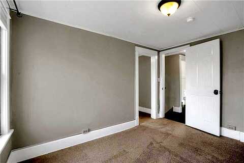 Conway, SAINT PAUL, MN 55106