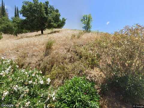 Phillips Way, Los Angeles, CA 90042