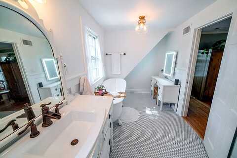 Habersham, COLUMBUS, GA 31906