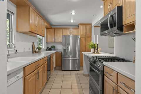 Ellis, CONCORD, CA 94520