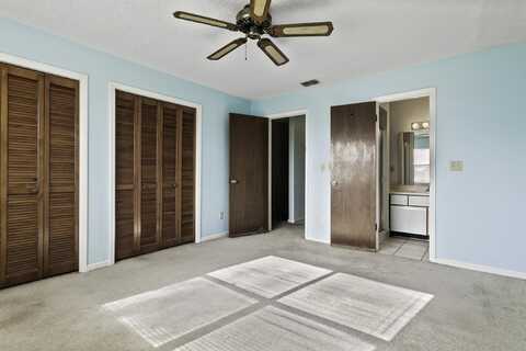 Monika, SAINT AUGUSTINE, FL 32080