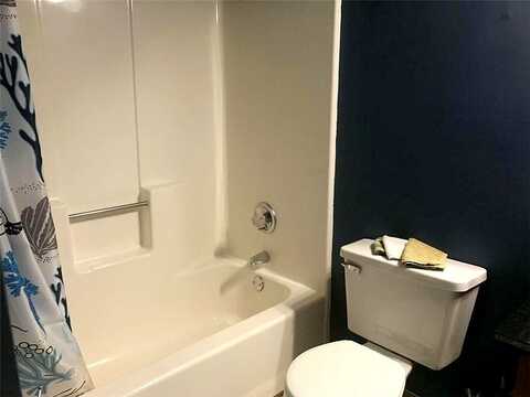 Bermuda, FLOWERY BRANCH, GA 30542